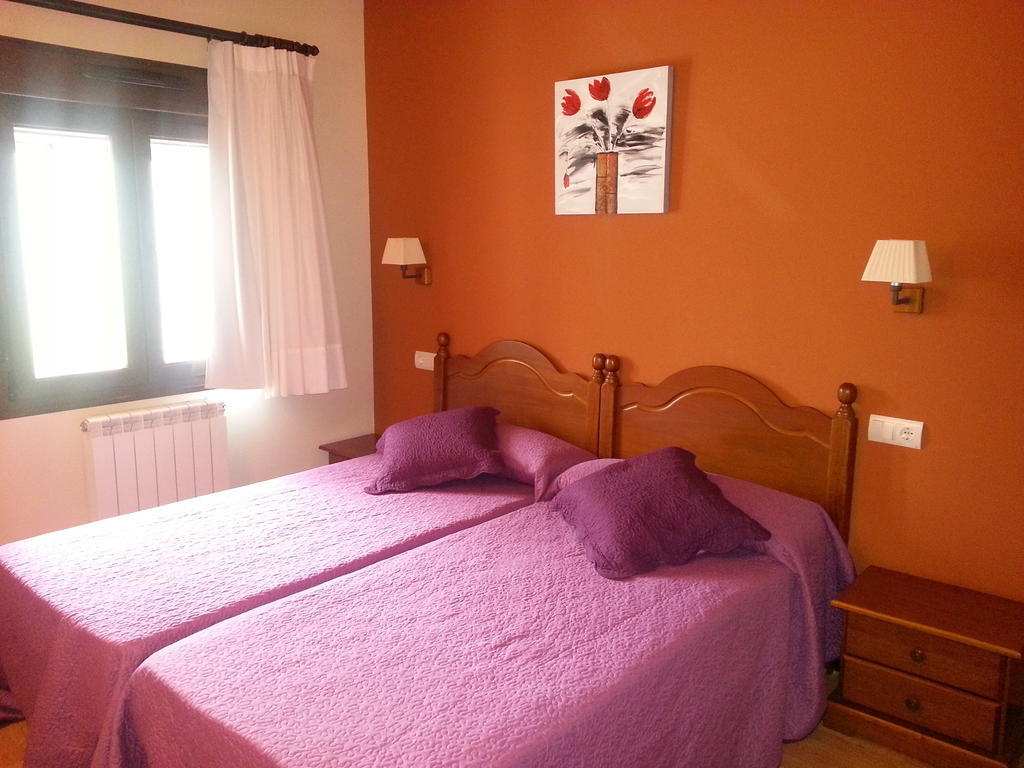 Casa Rural San Millan Villa Oncala Oda fotoğraf